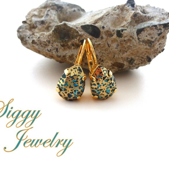 Aquamarine Gold Patina Premium Crystal Pear Shaped Drop Lever Back Earrings - Picture 4 of 6